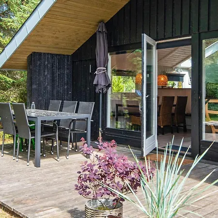 Holiday home 4 Star Holiday Home In Norre Nebel Norre Nebel