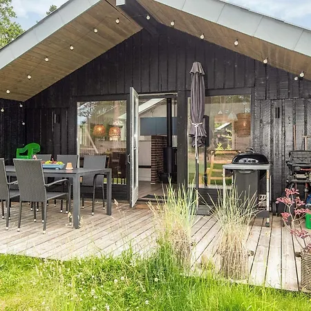 4 Star In Holiday home *